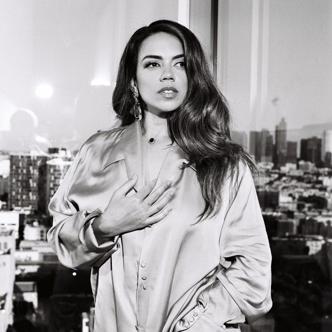 Leslie Lluvet